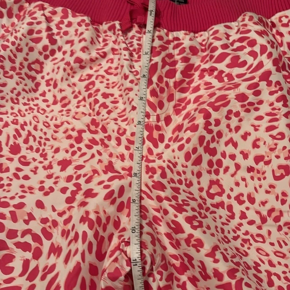 The Children’s Place Athletic Dept Authentic Sportswear Pink Chetah Winter Pants